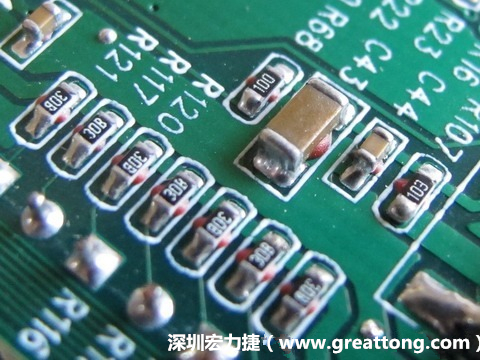 何謂SMT「紅膠」制程？什么時(shí)候該用紅膠呢？有何限制呢？