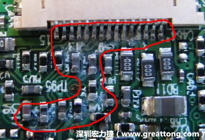 電路板疑似腐蝕氧化，懷疑電流異常過(guò)熱造成