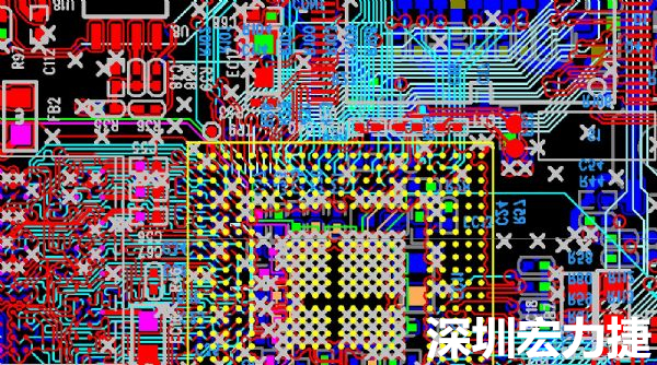 使用HDI布線輔助設計工具，可加速設計方案線路布設，同時可在生產前先利用軟件模擬找出設計問題。